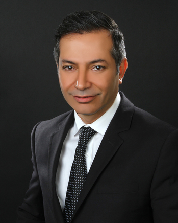 Amir  Zareei